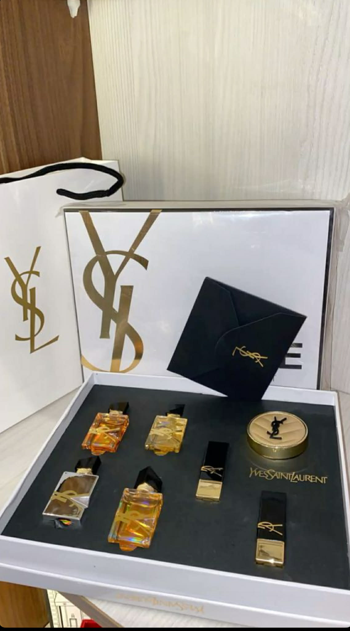 YVSE SAINT LOURENT LIBRE GIFT SET