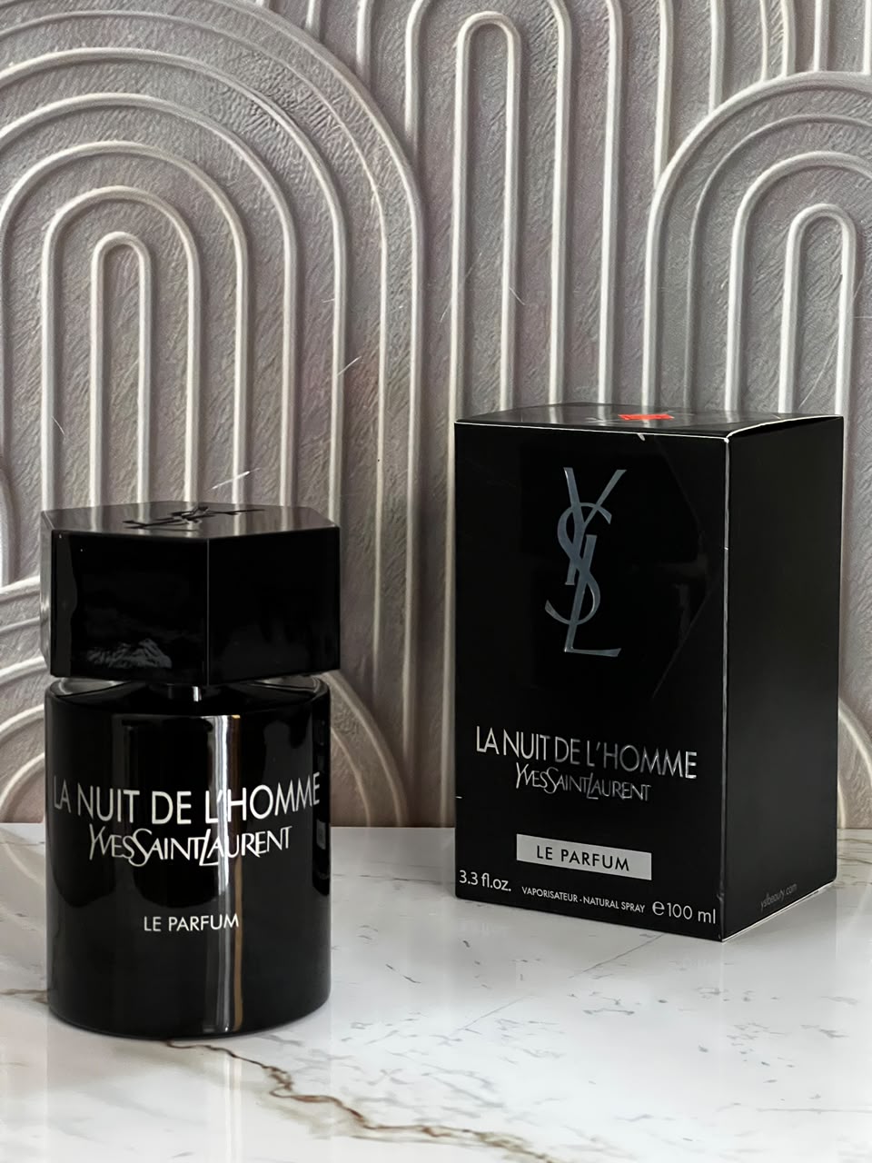 Yves  saint laurent  la nuit de l’homme